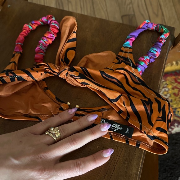 Other - Reina Olga Tiger print bikini top size 2
